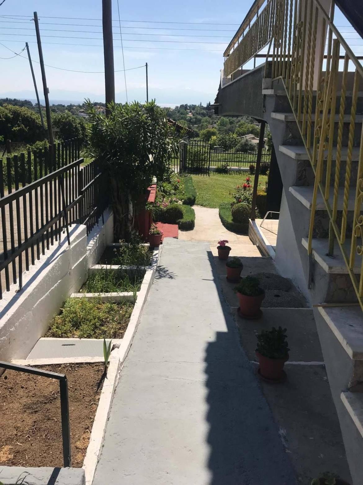 Great First Floor Appartment With View Nea Kallikrateia エクステリア 写真